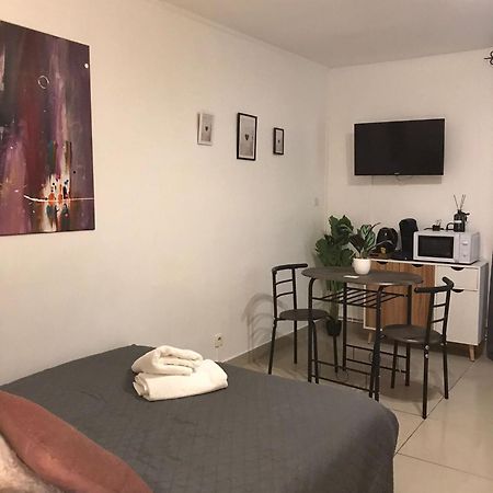 Studio Eros Apartment Alencon Ngoại thất bức ảnh